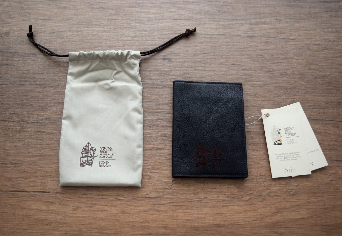 Leather Passport Holder Amerigo Vespucci Tour 2023-25