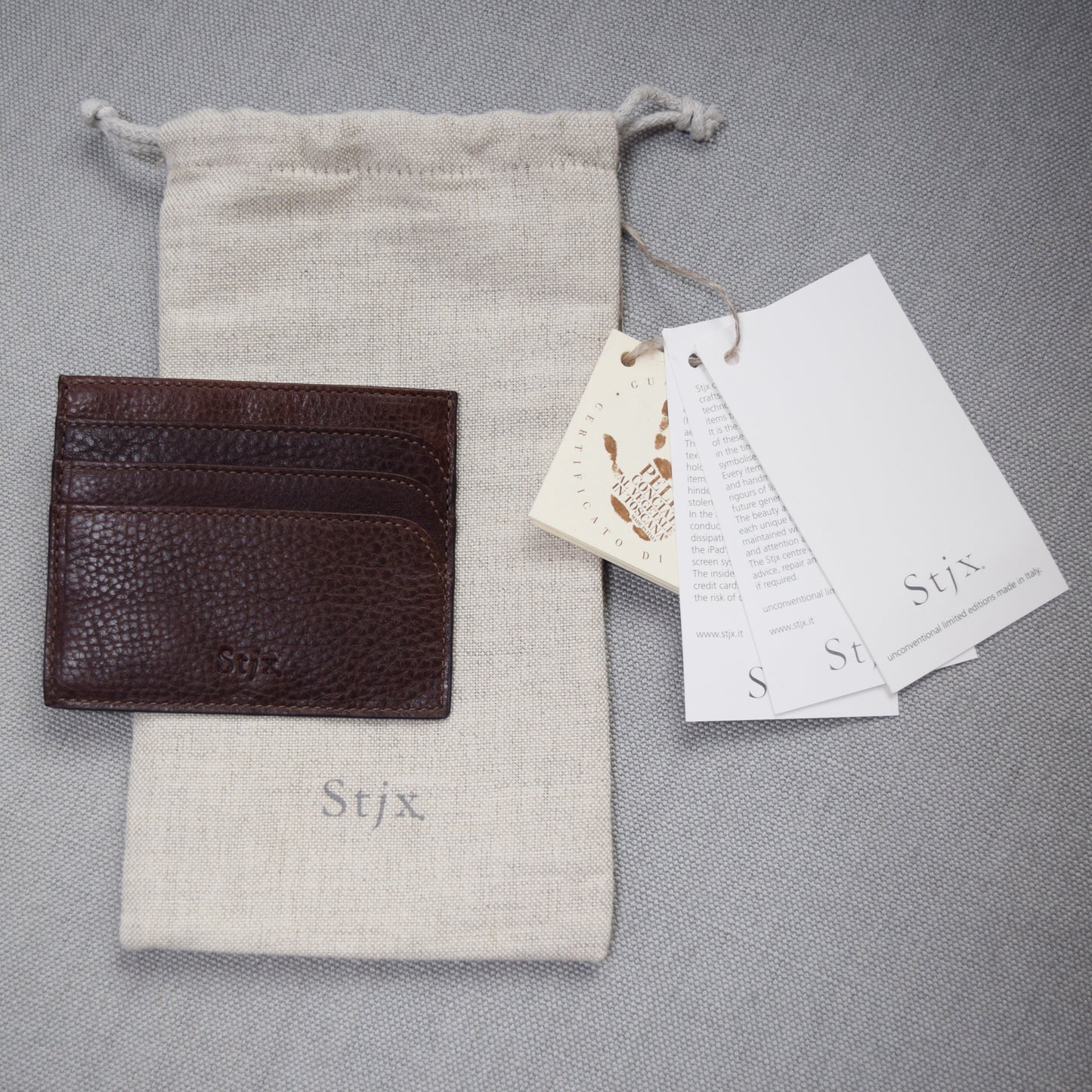 Leather Credit Card Holder - Brown